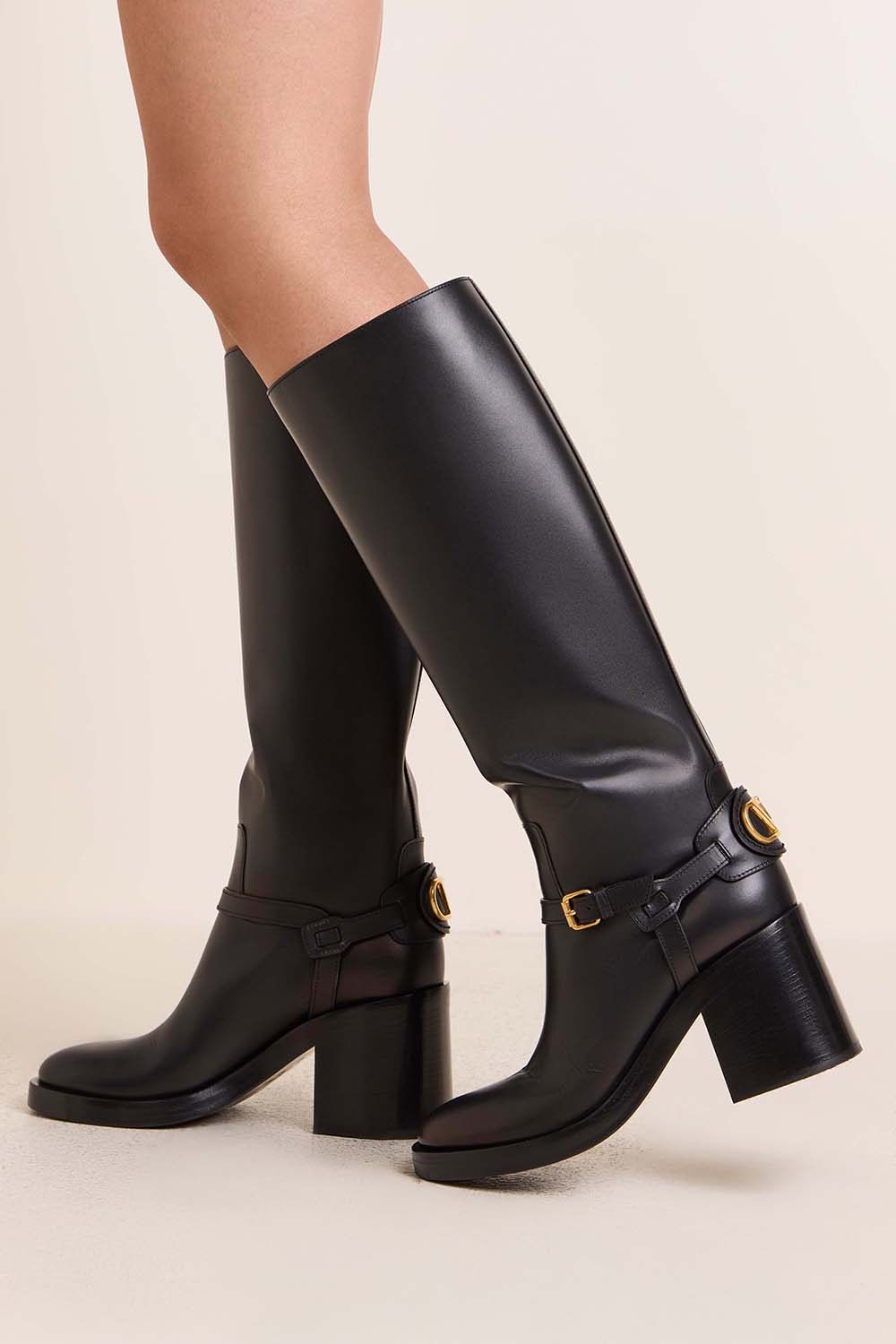 מגפי ברך עקב